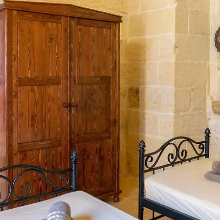 Gozo's Silence