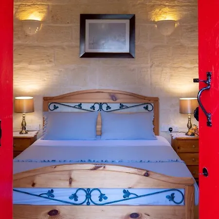 Gozo's Silence